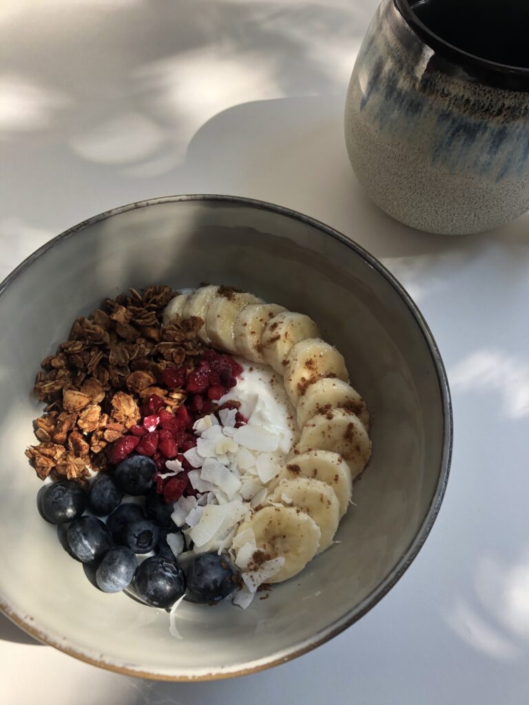 yogurt bowl with fruit and granola